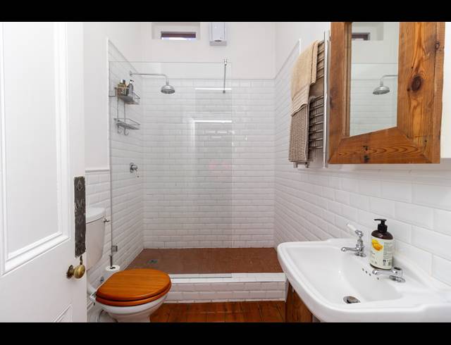 5 BEDROOM HOUSE FOR SALE IN ROSEBANK